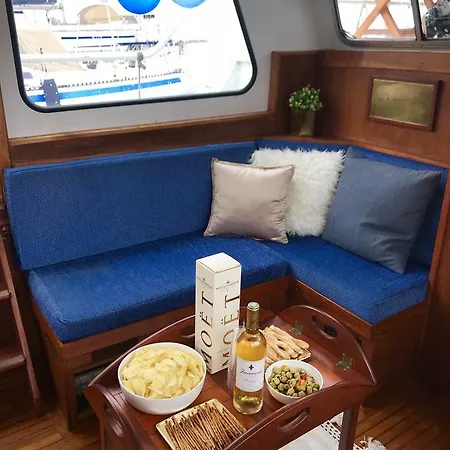Homeboat-maison Flottante 보트호텔 제네바